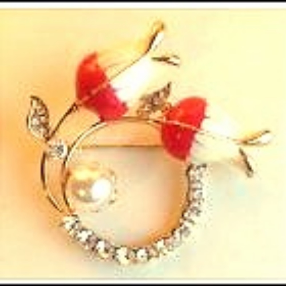 Brooch